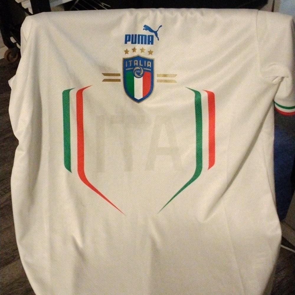Puma Italia soccer jersey FIGC